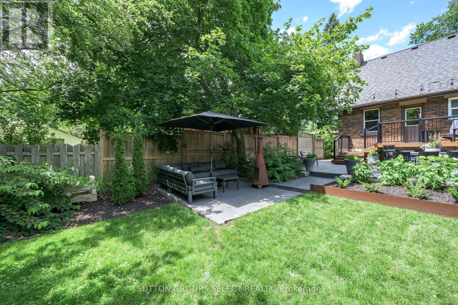 21 Foxbar Road, London South, Ontario  N6C 2A6 - Photo 33 - X13484948