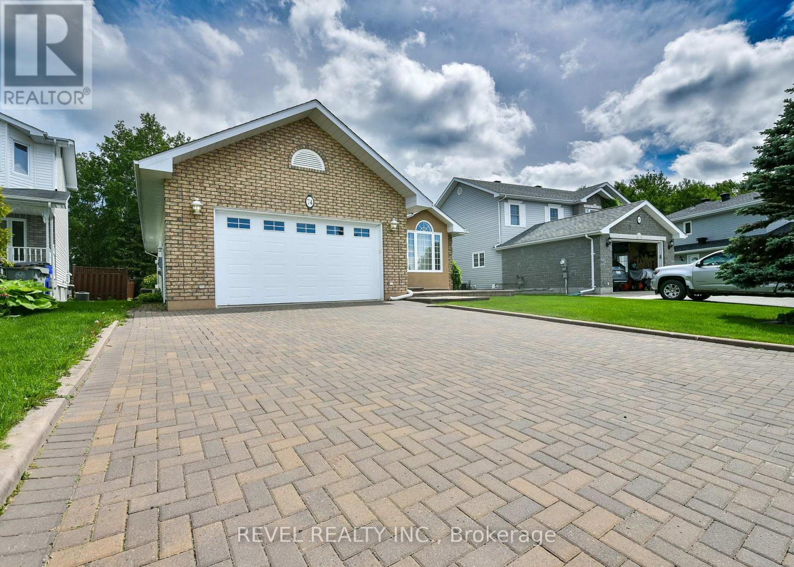74 Mascioli Boulevard, Timmins, Ontario  P4P 1H8 - Photo 2 - T13484868