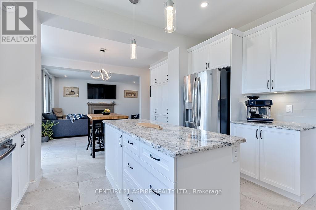5 Drew Street, Petawawa, Ontario  K8H 0G7 - Photo 11 - X13484786