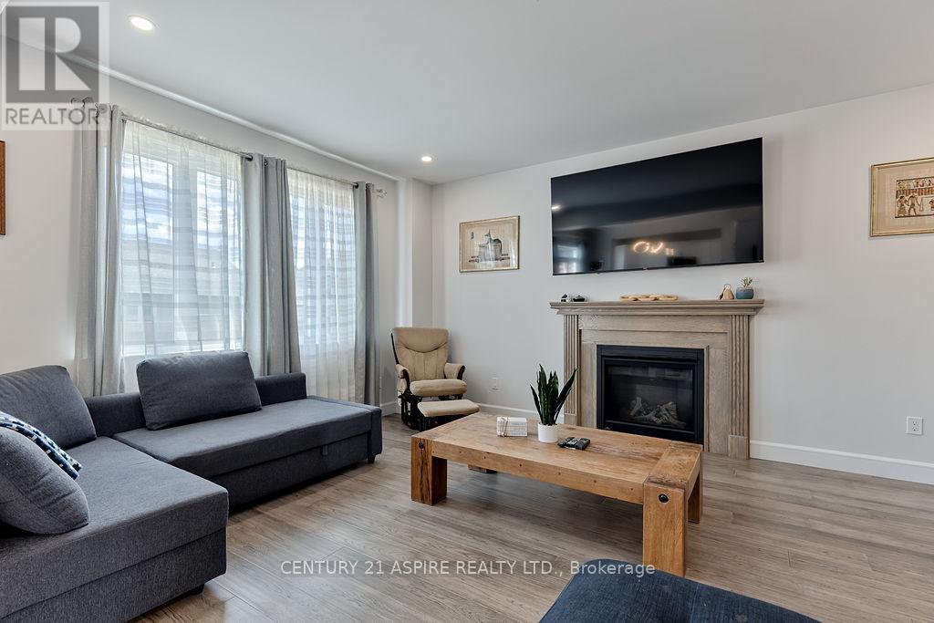 5 Drew Street, Petawawa, Ontario  K8H 0G7 - Photo 13 - X13484786