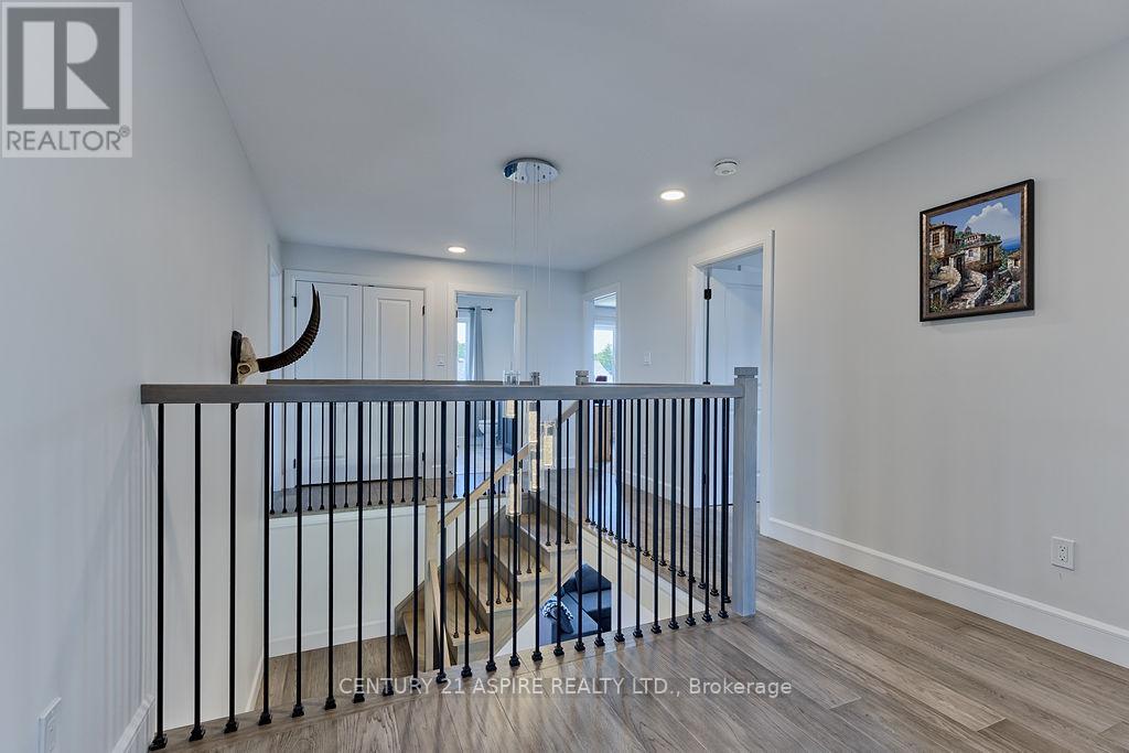 5 Drew Street, Petawawa, Ontario  K8H 0G7 - Photo 18 - X13484786