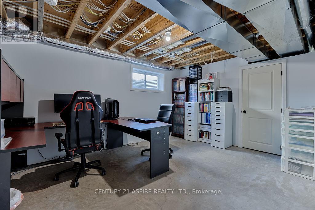 5 Drew Street, Petawawa, Ontario  K8H 0G7 - Photo 31 - X13484786