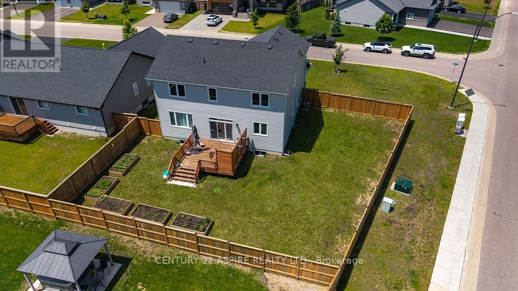 5 Drew Street, Petawawa, Ontario  K8H 0G7 - Photo 39 - X13484786