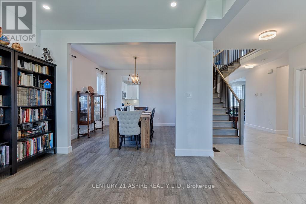 5 Drew Street, Petawawa, Ontario  K8H 0G7 - Photo 6 - X13484786
