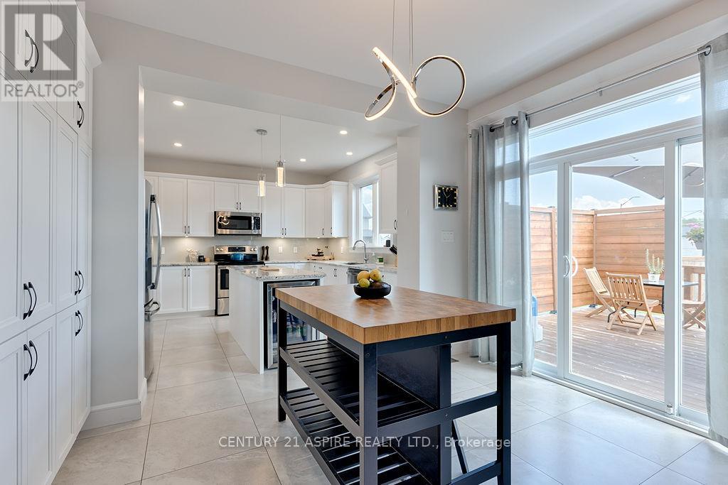 5 Drew Street, Petawawa, Ontario  K8H 0G7 - Photo 9 - X13484786
