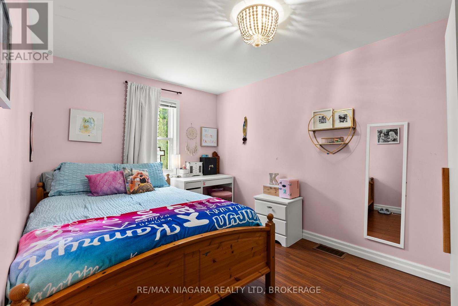 848 East And West Line Road, Niagara-On-The-Lake, Ontario  L0S 1J0 - Photo 16 - X13484932