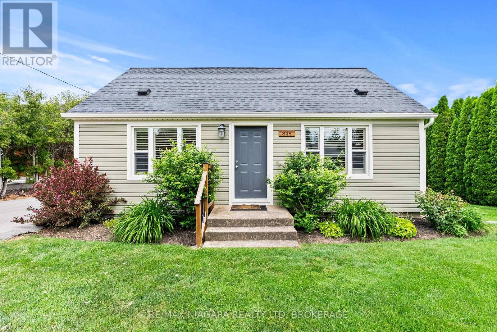 848 East And West Line Road, Niagara-On-The-Lake, Ontario  L0S 1J0 - Photo 5 - X13484932