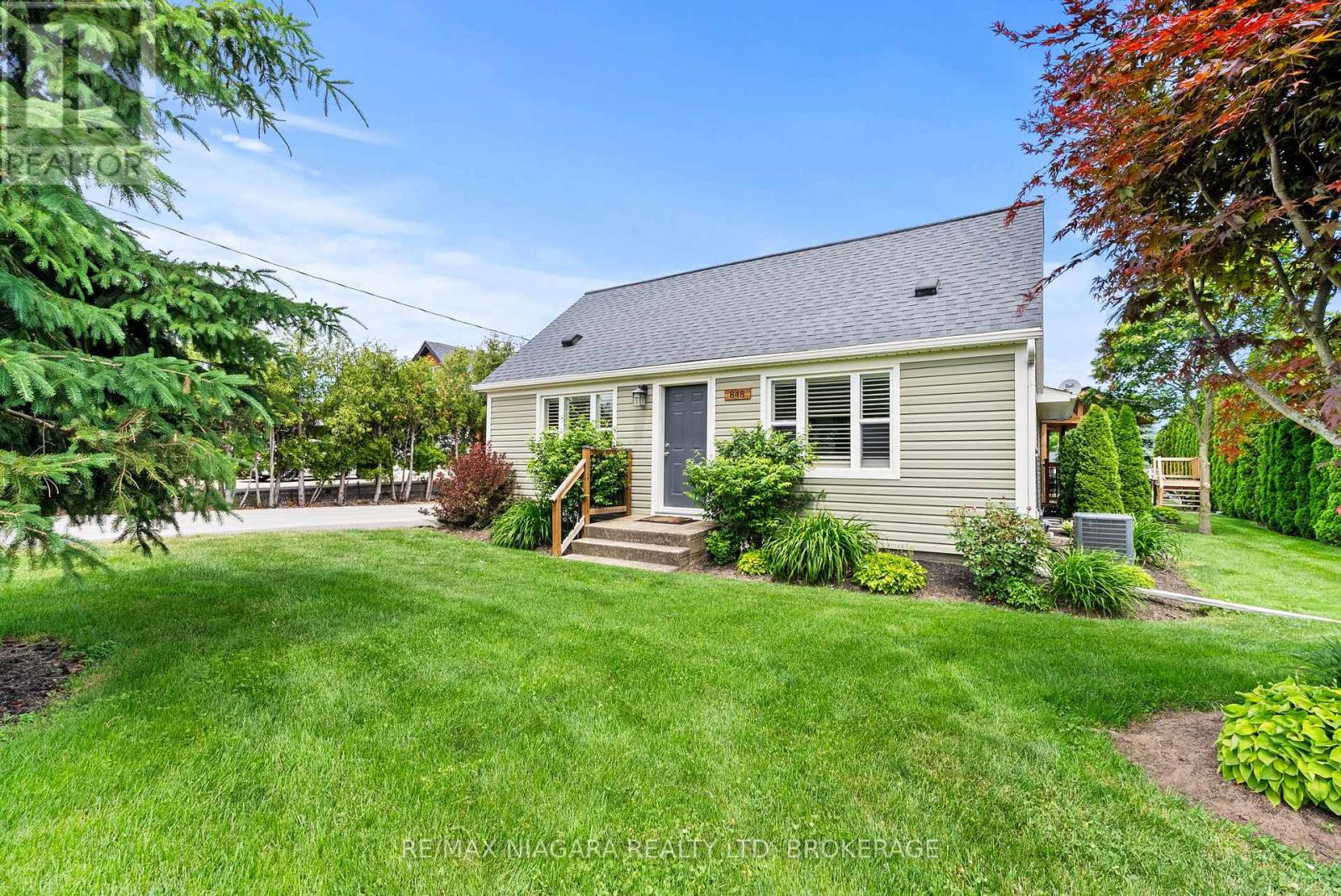 848 East And West Line Road, Niagara-On-The-Lake, Ontario  L0S 1J0 - Photo 6 - X13484932