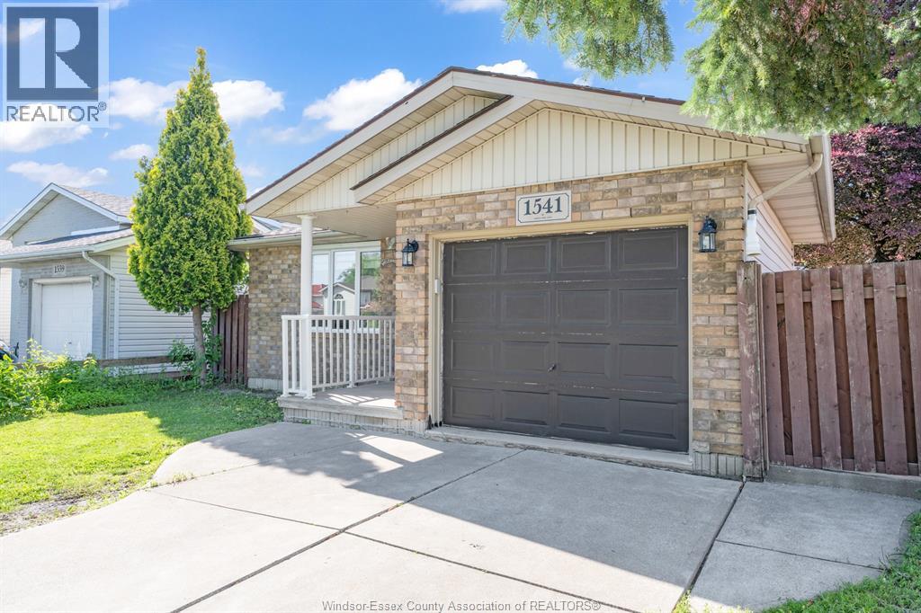 1541 Foster, Windsor, Ontario  N8W 5P8 - Photo 4 - 26015060