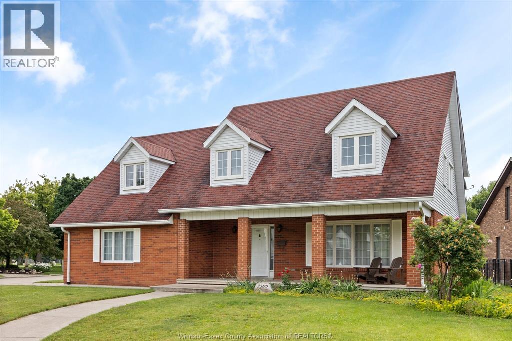 3500 Driftwood, Windsor, Ontario  N9E 4G9 - Photo 1 - 26015017