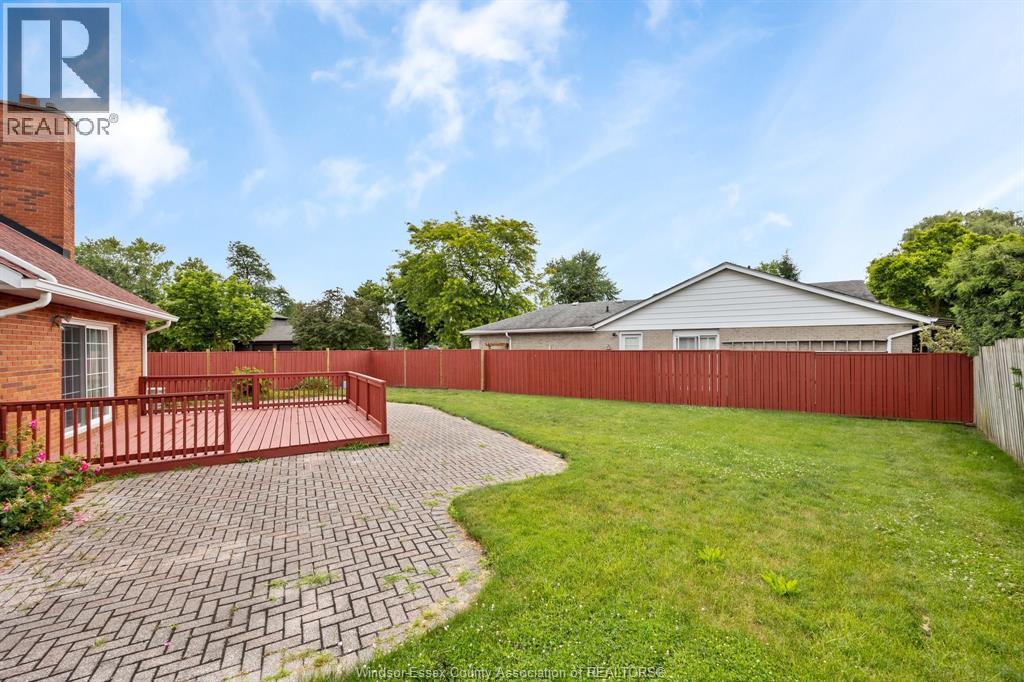3500 Driftwood, Windsor, Ontario  N9E 4G9 - Photo 35 - 26015017