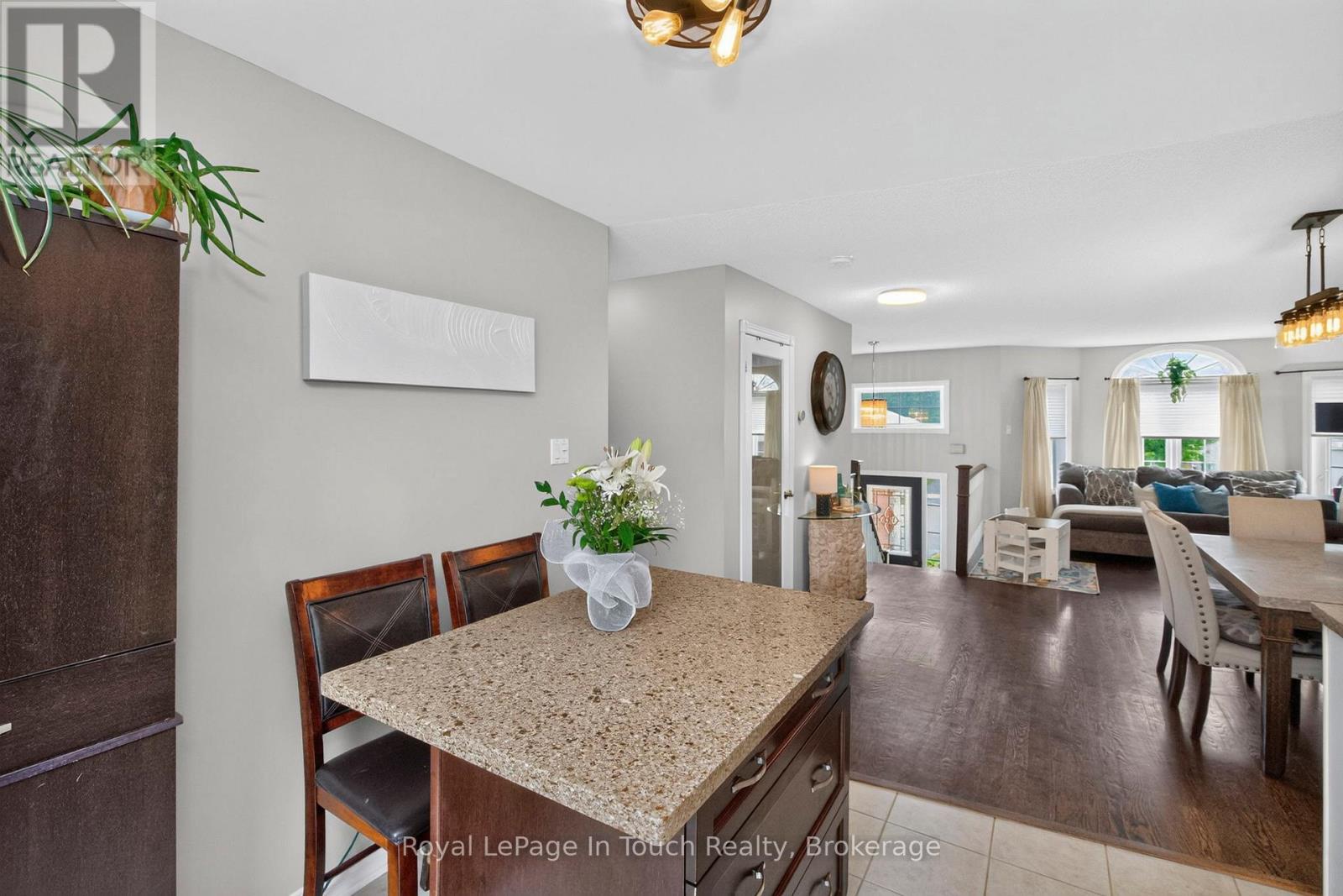 Unknown Address, ,    - Photo 10 - S13484732