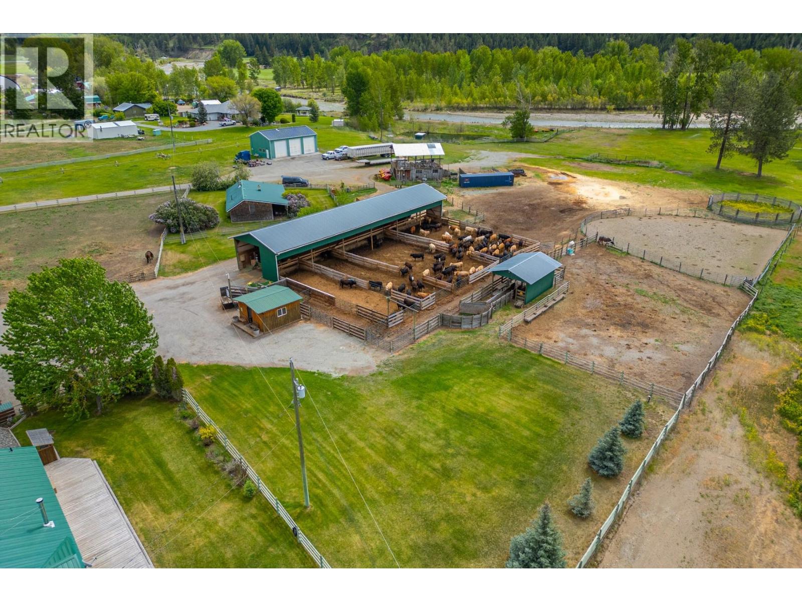 2225 Hazelhurst Road, Merritt, British Columbia  V1K 1N7 - Photo 6 - 10376001