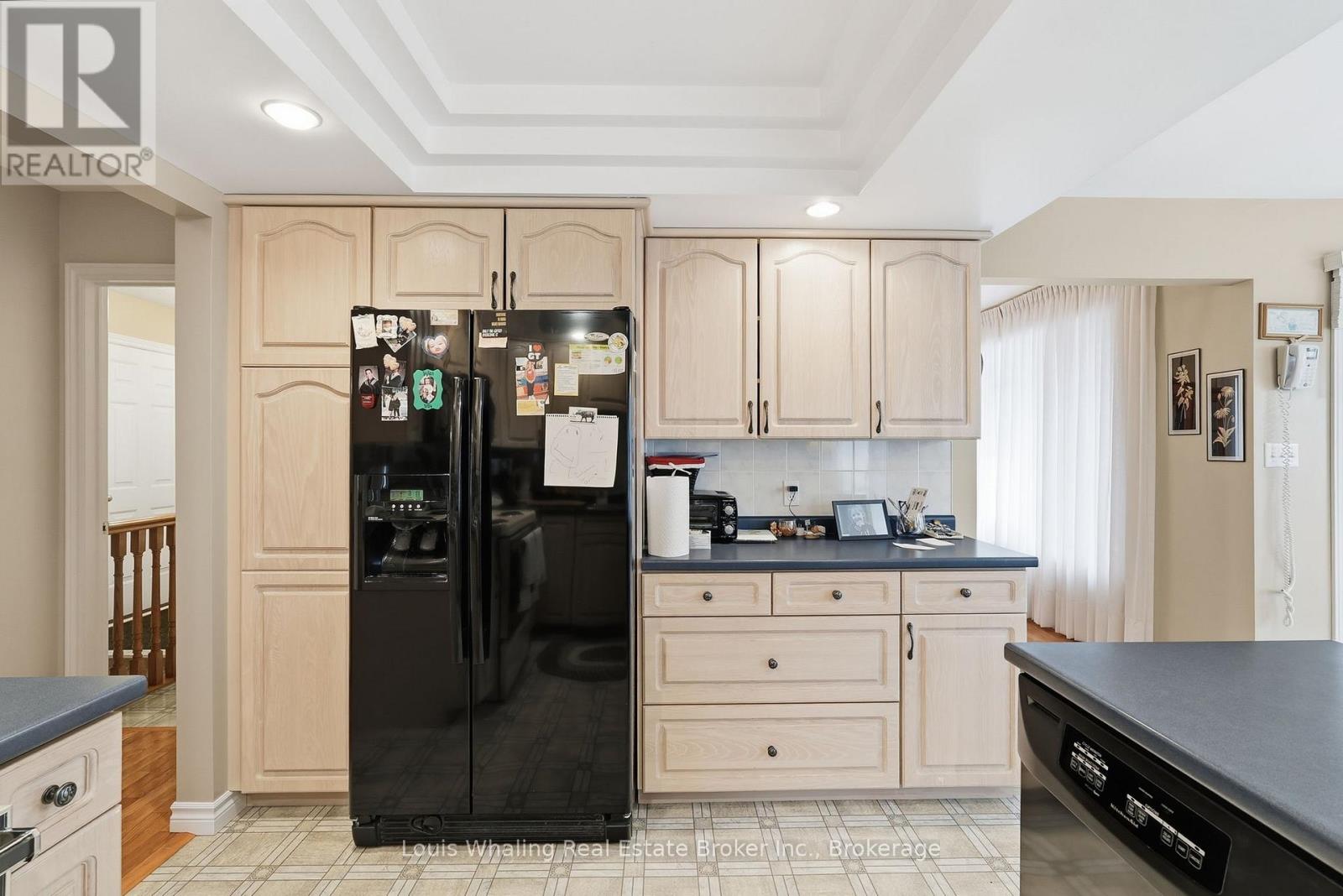 711 21st A Avenue, Hanover, Ontario N4N 3M2 - Photo 4 - X13484800