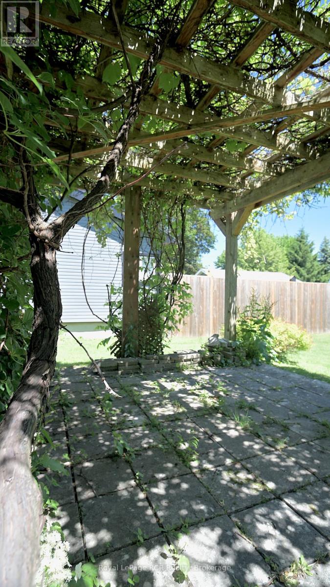 1735 6th Avenue E, Owen Sound, Ontario  N4K 2V9 - Photo 31 - X13484934