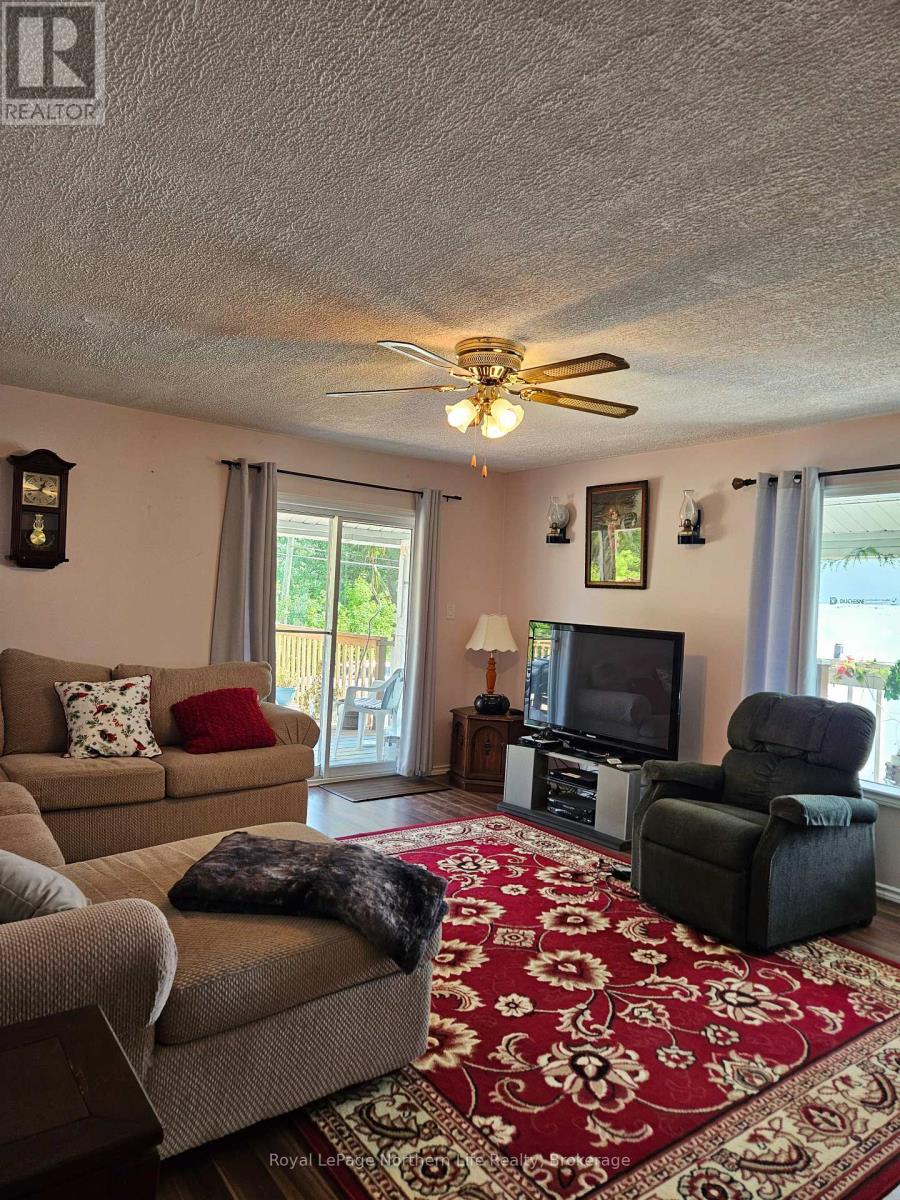 470 Ottawa Street, Mattawa, Ontario  P0H 1V0 - Photo 6 - X13484684