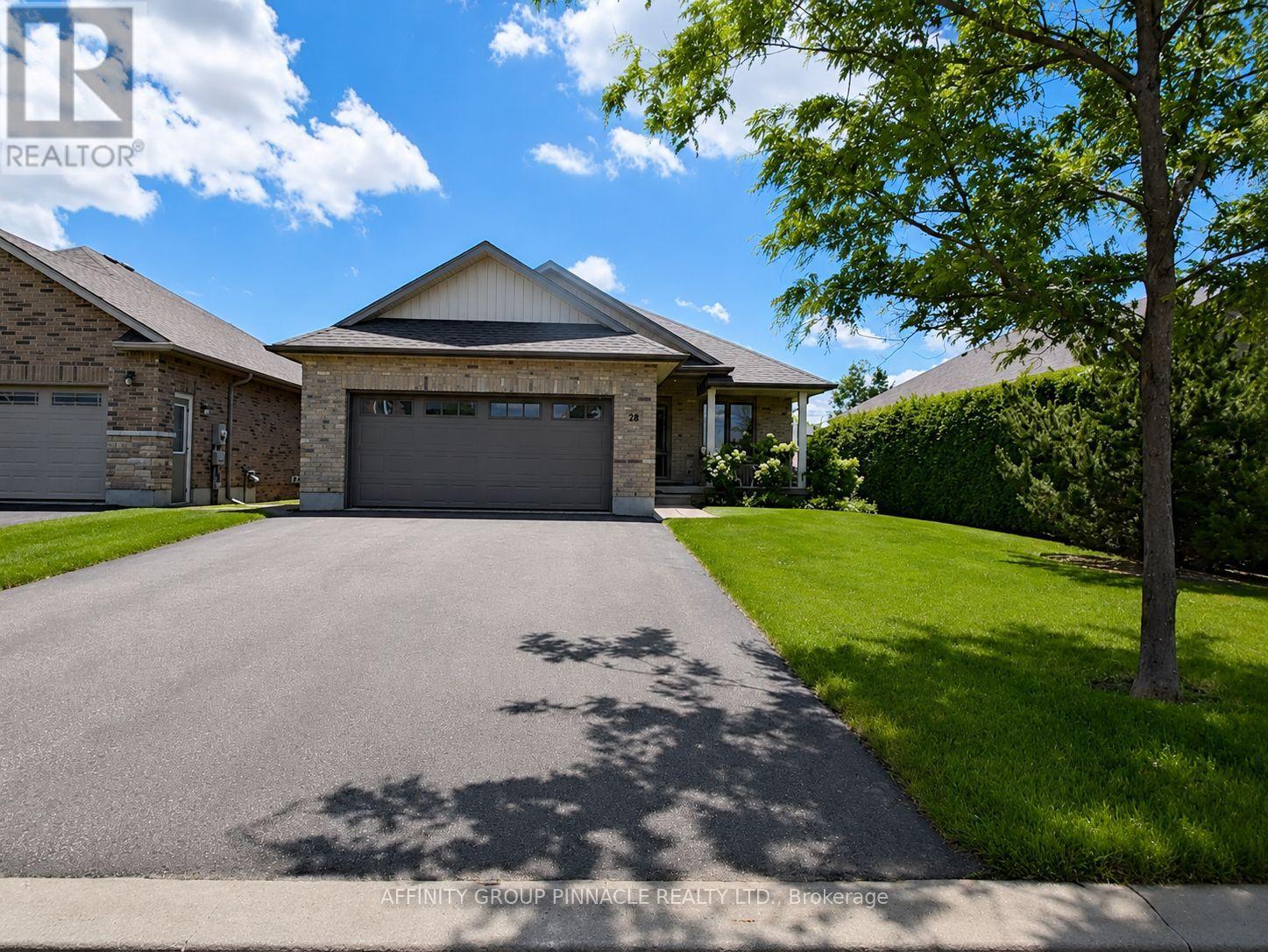 28 Liam Street, Kawartha Lakes, Ontario  K9V 0J3 - Photo 2 - X13476882