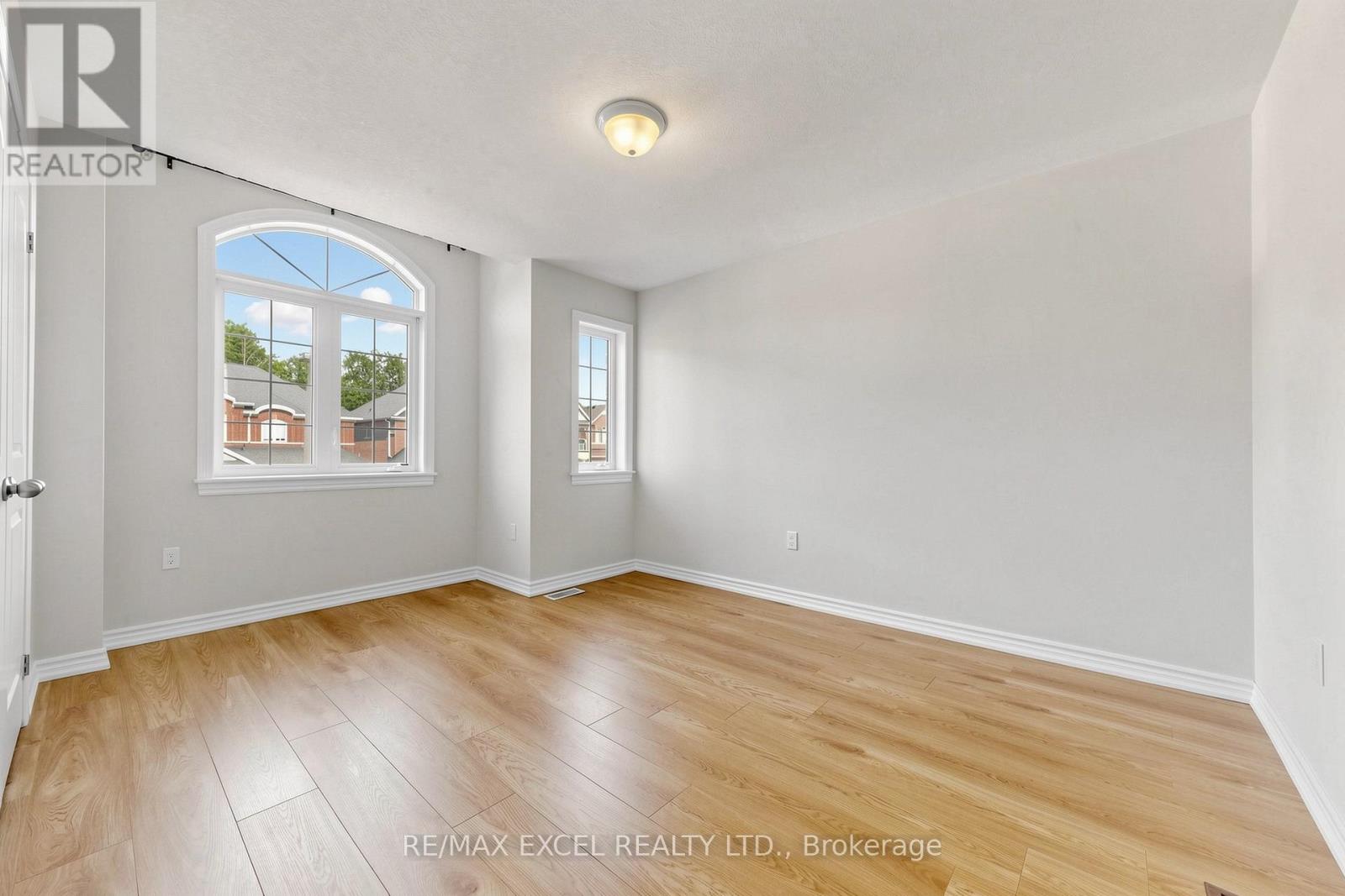 29 Bamburg Street N, Georgina, Ontario  L0E 1R0 - Photo 25 - N13483146