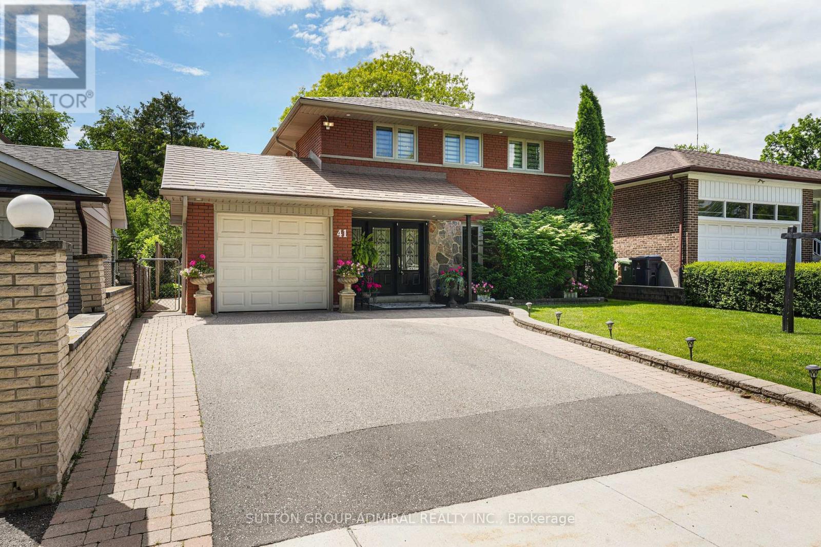 41 Hamptonbrook Drive, Toronto, Ontario  M9P 1A2 - Photo 34 - W13484198