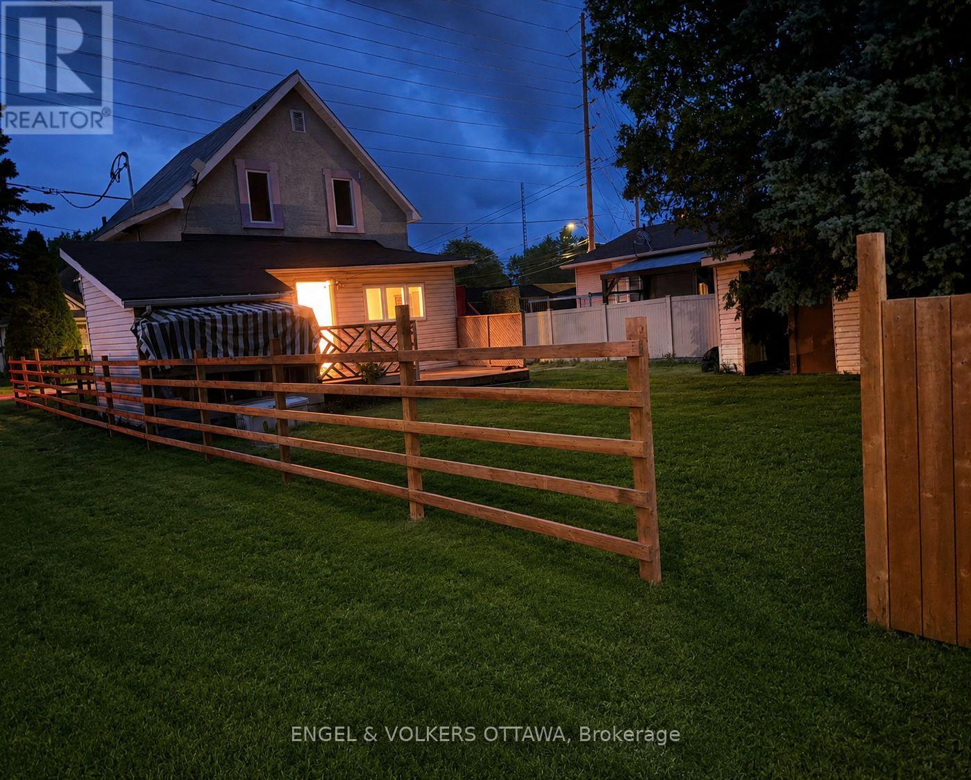 728 Laval Street, Casselman, Ontario  K0A 1M0 - Photo 15 - X13483900