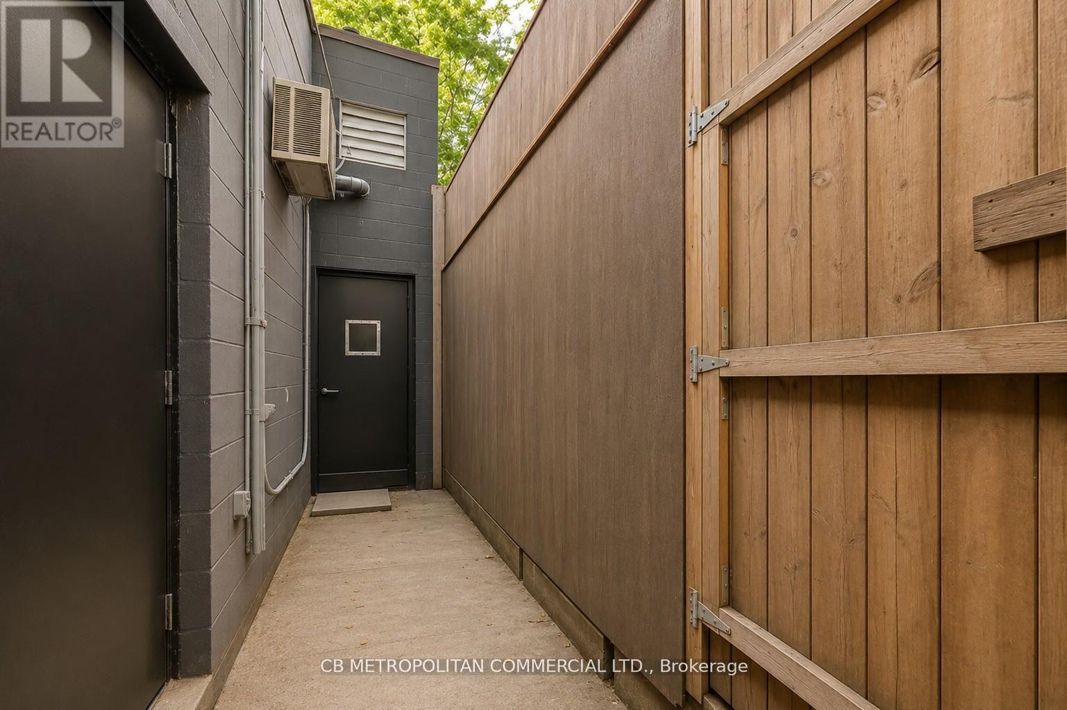 193 1/2 Baldwin Street, Toronto, Ontario  M5T 1M1 - Photo 34 - C13484730