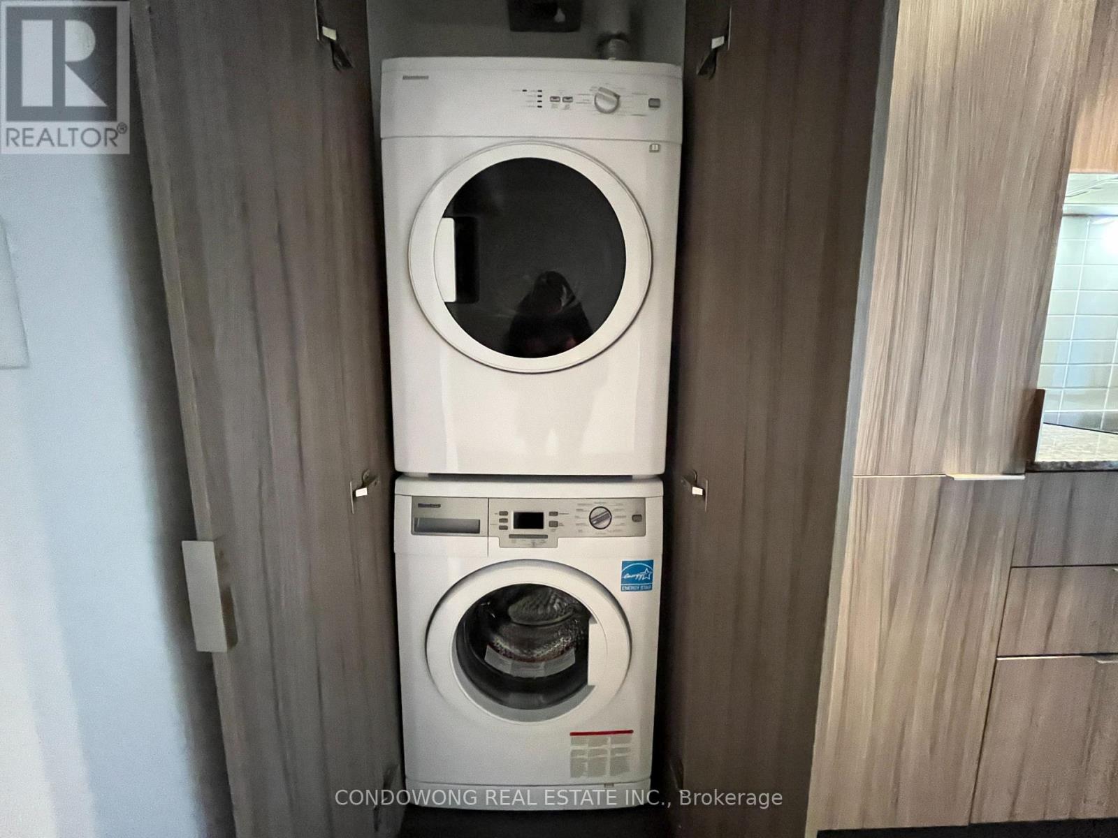 418 - 955 Bay Street, Toronto, Ontario  M5S 0C6 - Photo 8 - C13484736