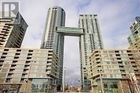 3202 - 15 ICE BOAT TERRACE, Toronto, Ontario