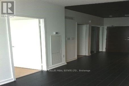 3202 - 15 Ice Boat Terrace, Toronto, Ontario  M5V 4A5 - Photo 2 - C13484814