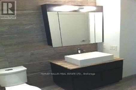 3202 - 15 Ice Boat Terrace, Toronto, Ontario  M5V 4A5 - Photo 7 - C13484814