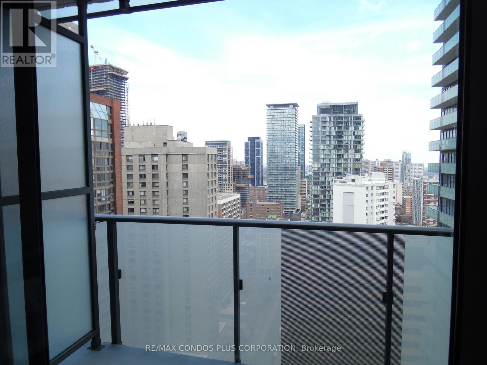 2610 - 65 St Mary Street, Toronto, Ontario  M5S 0A6 - Photo 2 - C13484918