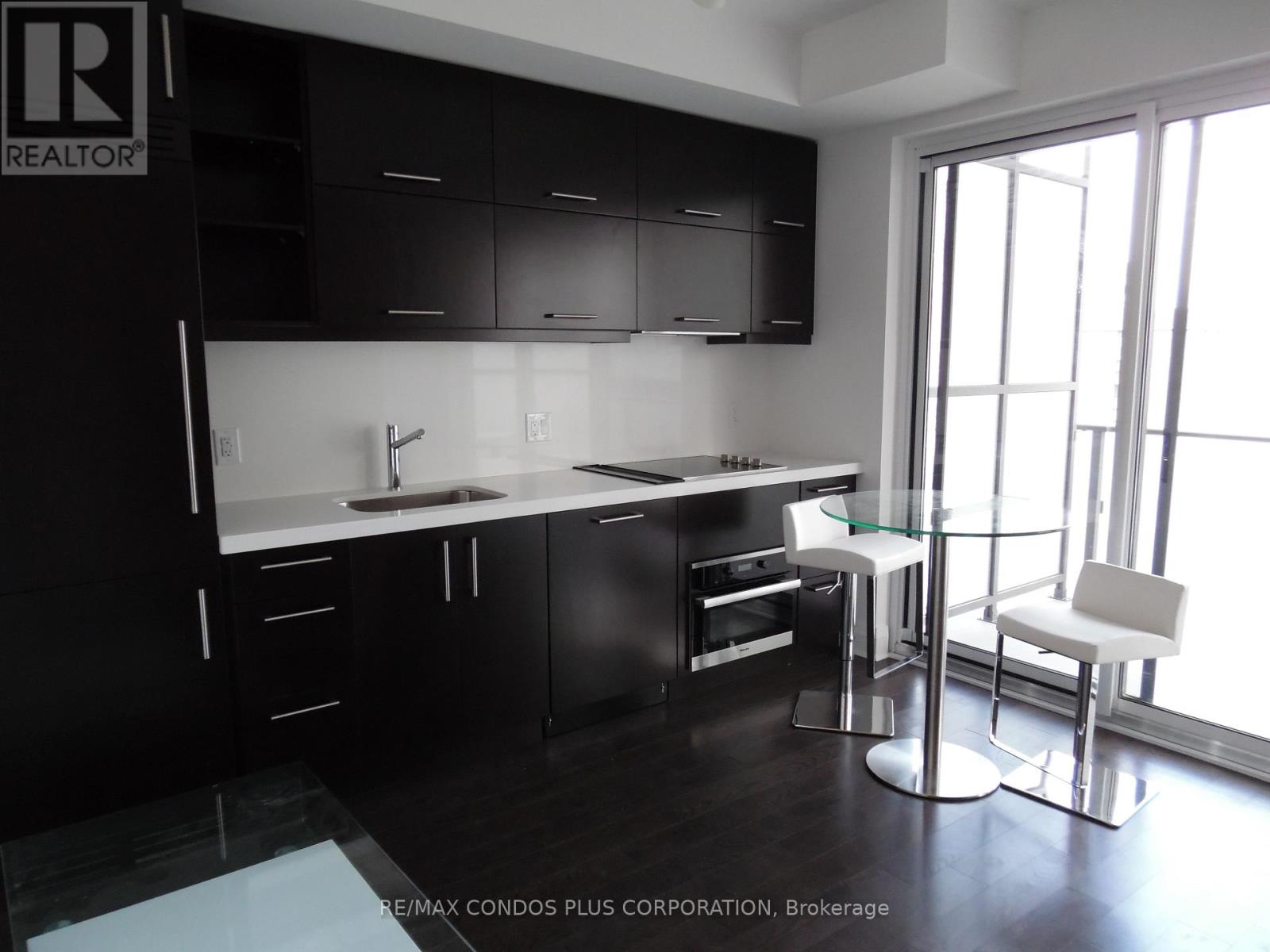 2610 - 65 St Mary Street, Toronto, Ontario  M5S 0A6 - Photo 4 - C13484918