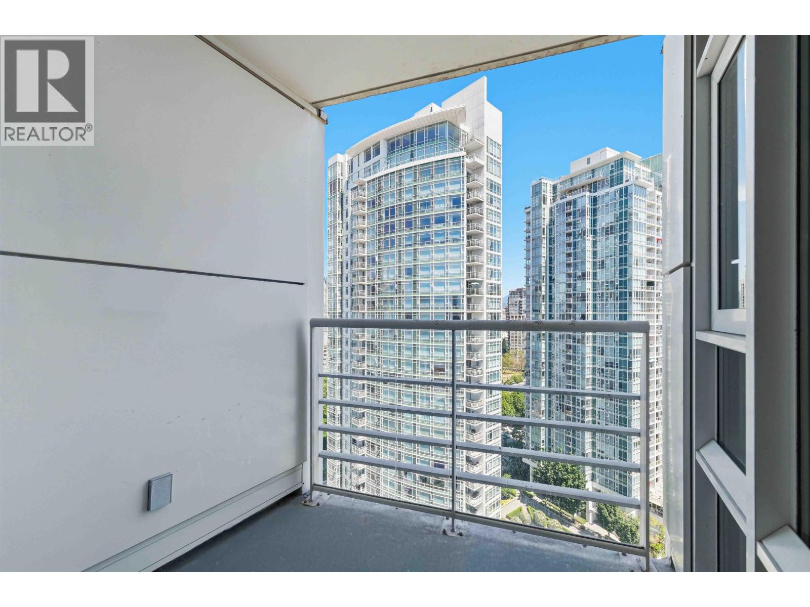 2303 1199 Marinaside Crescent, Vancouver, British Columbia  V6Z 2Y2 - Photo 23 - R3139177