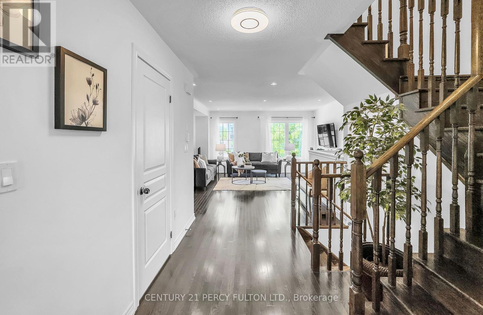 86 Magpie Way, Whitby, Ontario  L1N 0K5 - Photo 9 - E13484792