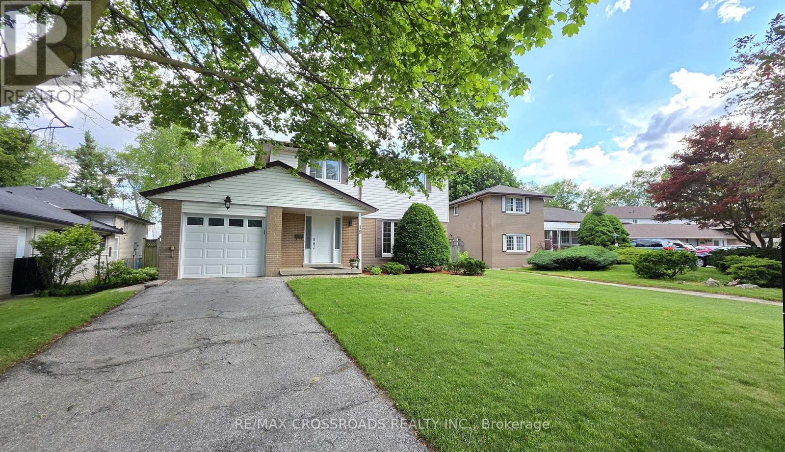 19 Portico Drive, Toronto, Ontario  M1G 3R4 - Photo 2 - E13484818