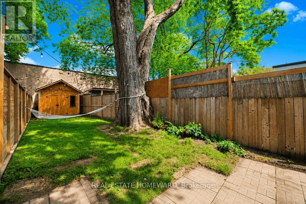 91 Carlaw Avenue, Toronto, Ontario  M4M 2R6 - Photo 32 - E13484958