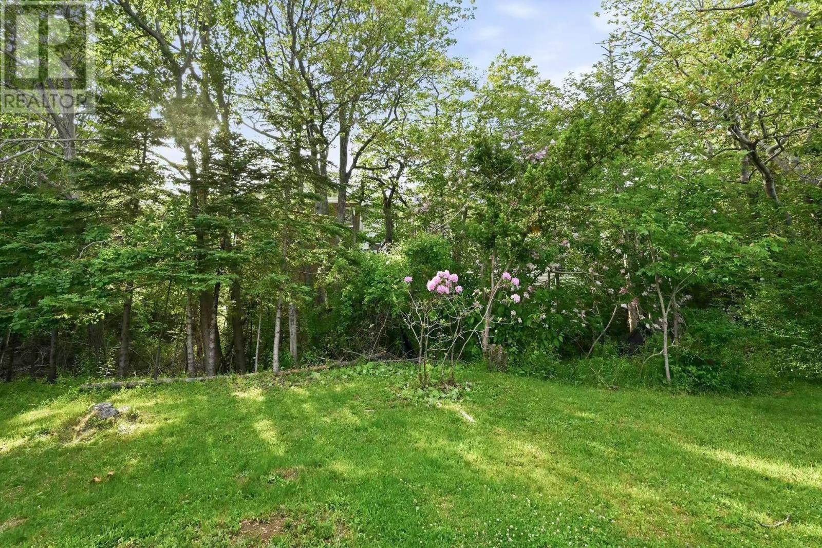 25 Dipper Crescent, Halifax, Nova Scotia  B3M 1W5 - Photo 24 - 202615517