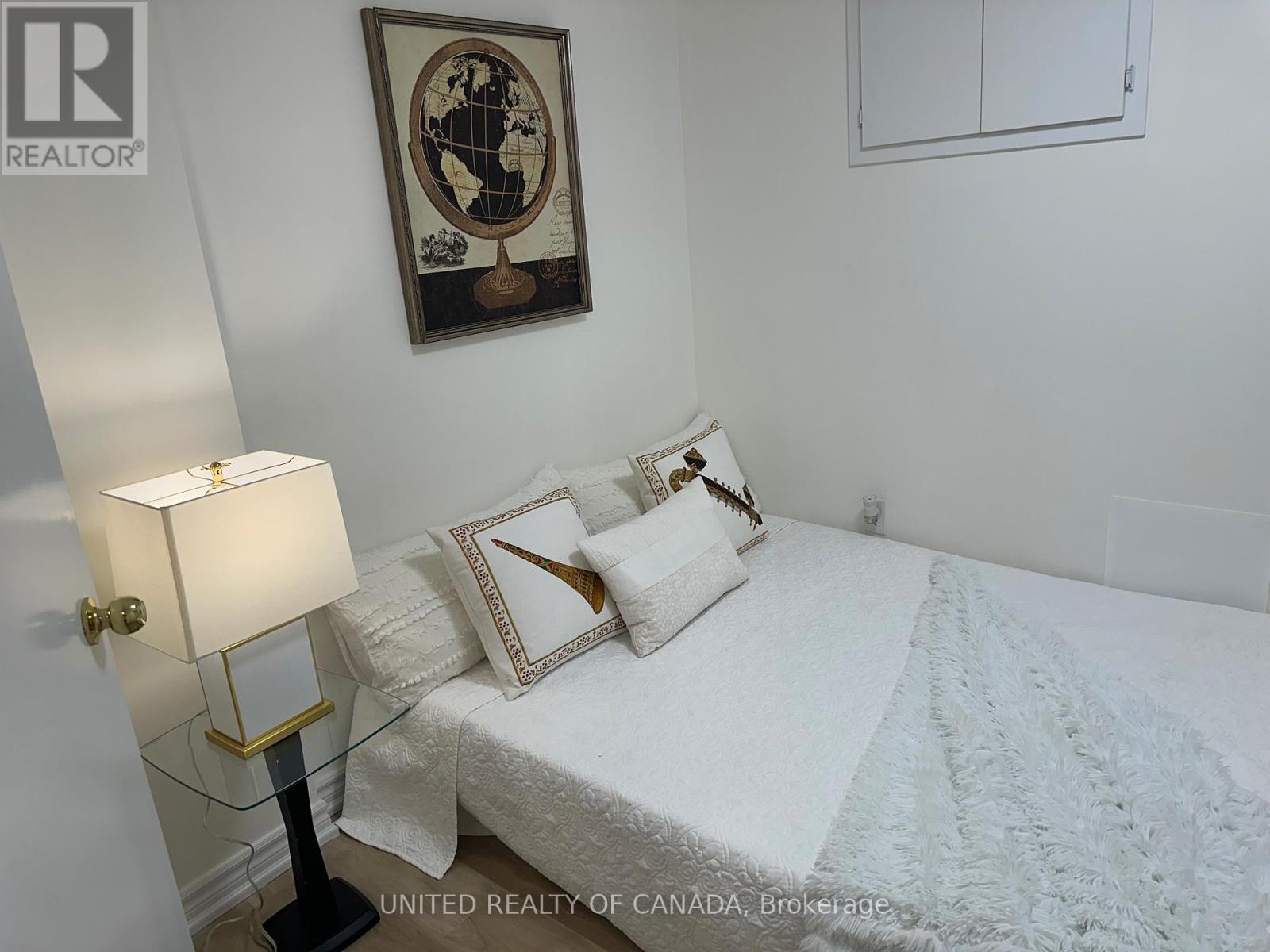 102 Baywood Court, Markham, Ontario  L3T 5W3 - Photo 35 - N13484828