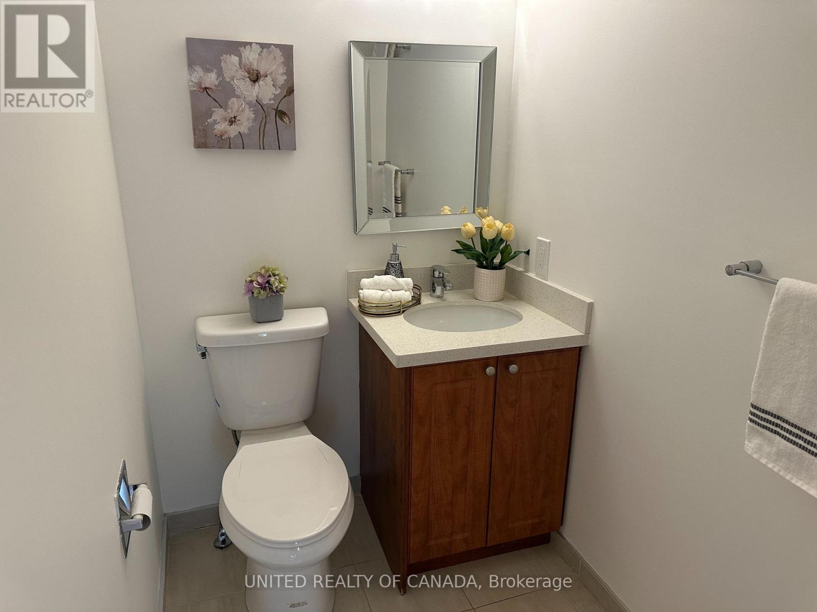 102 Baywood Court, Markham, Ontario  L3T 5W3 - Photo 4 - N13484828