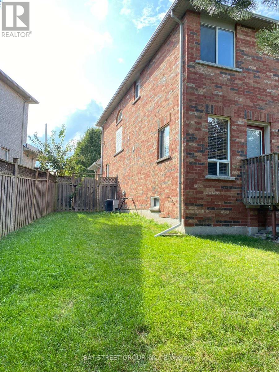 39 Levellands Crescent, Richmond Hill, Ontario  L4B 0A5 - Photo 28 - N13484922
