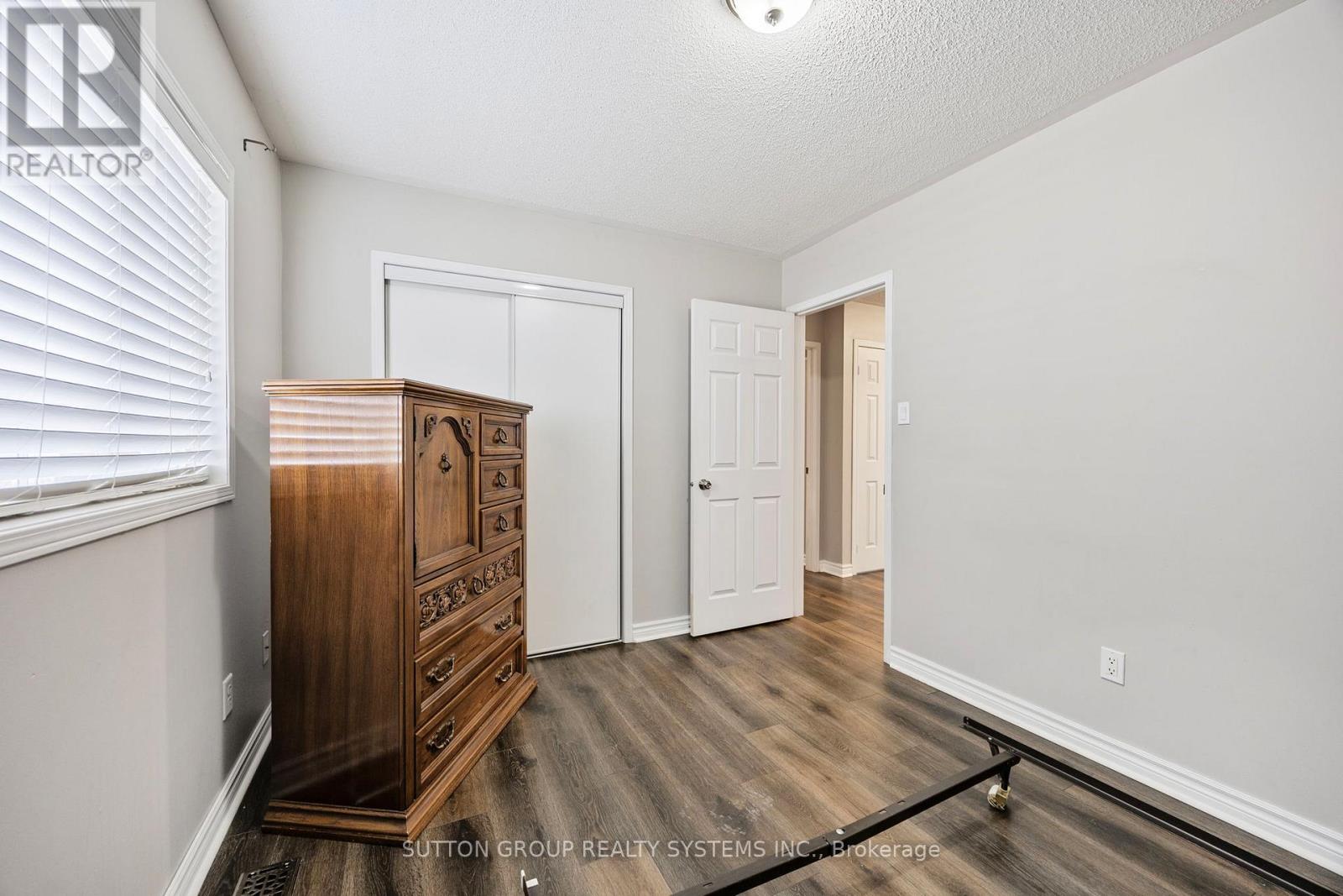 75 Coleman Drive, Barrie (Edgehill Drive), Ontario  L4N 0P1 - Photo 16 - S13484748