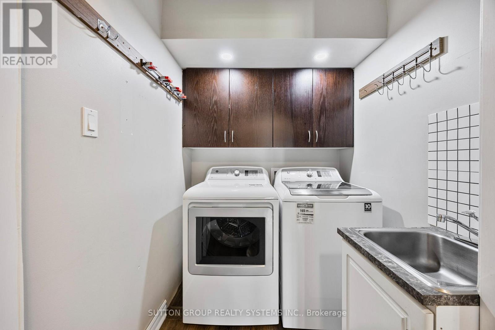 75 Coleman Drive, Barrie (Edgehill Drive), Ontario  L4N 0P1 - Photo 17 - S13484748
