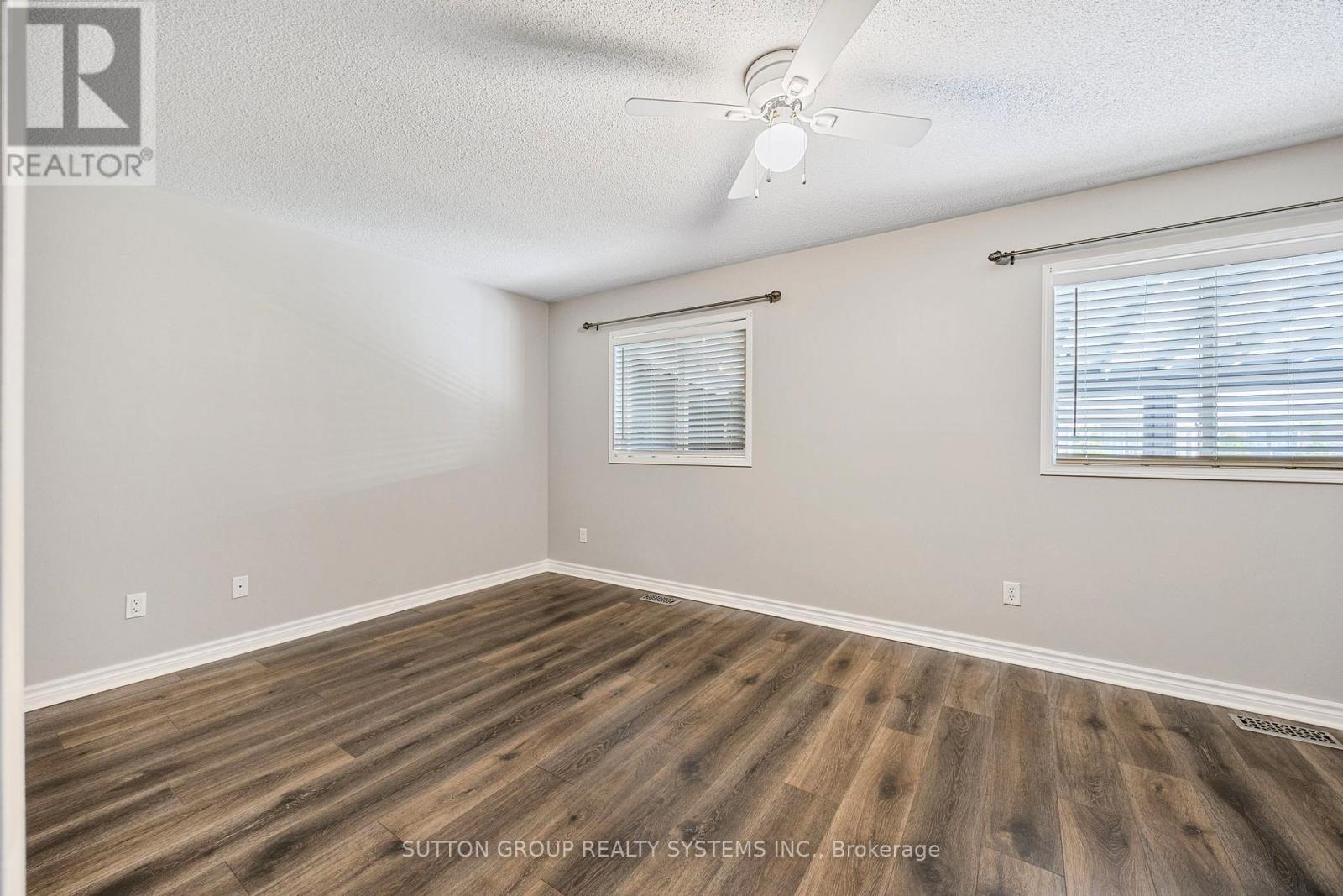 75 Coleman Drive, Barrie (Edgehill Drive), Ontario  L4N 0P1 - Photo 19 - S13484748