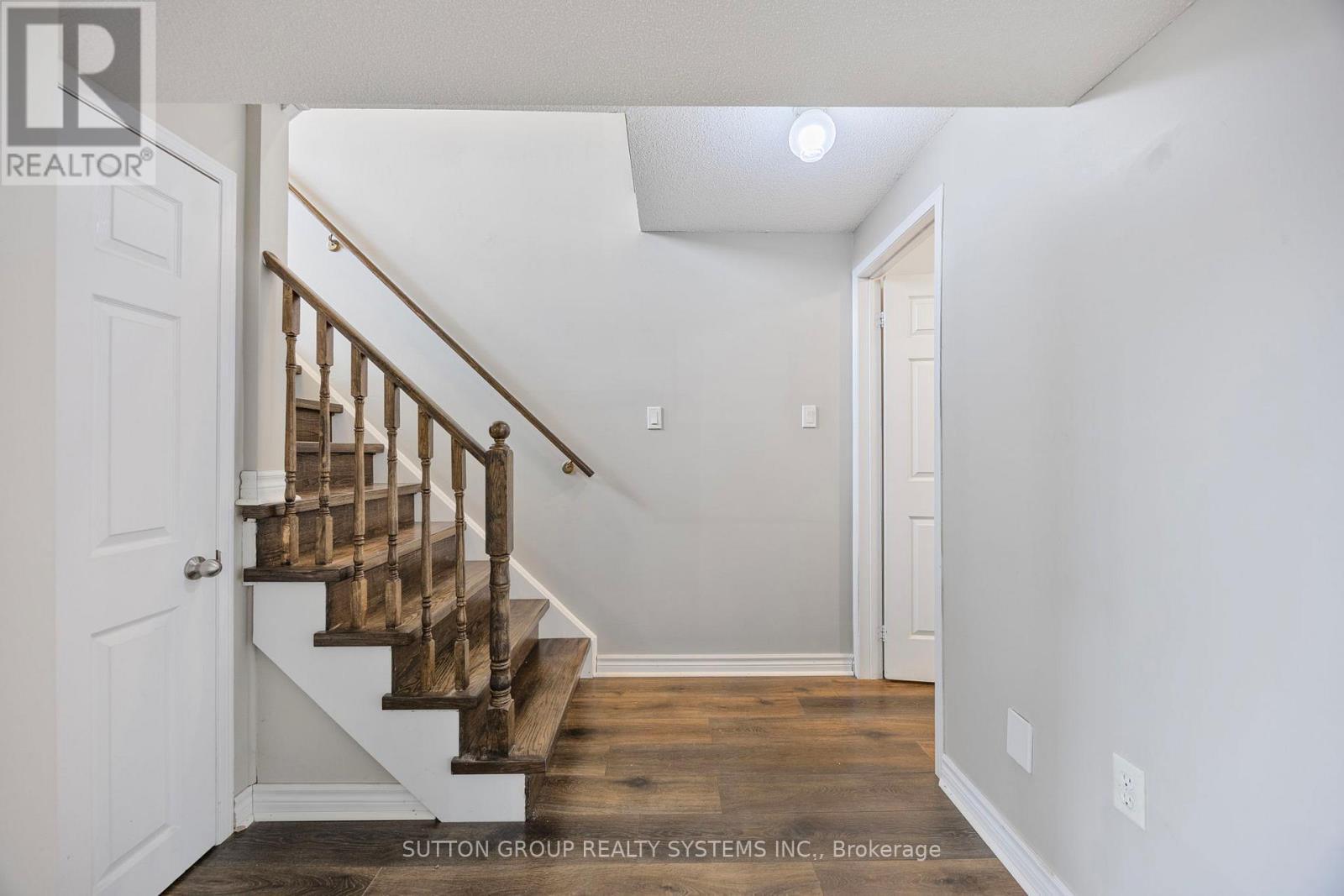 75 Coleman Drive, Barrie (Edgehill Drive), Ontario  L4N 0P1 - Photo 23 - S13484748