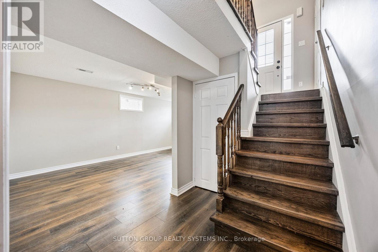 75 Coleman Drive, Barrie (Edgehill Drive), Ontario  L4N 0P1 - Photo 24 - S13484748