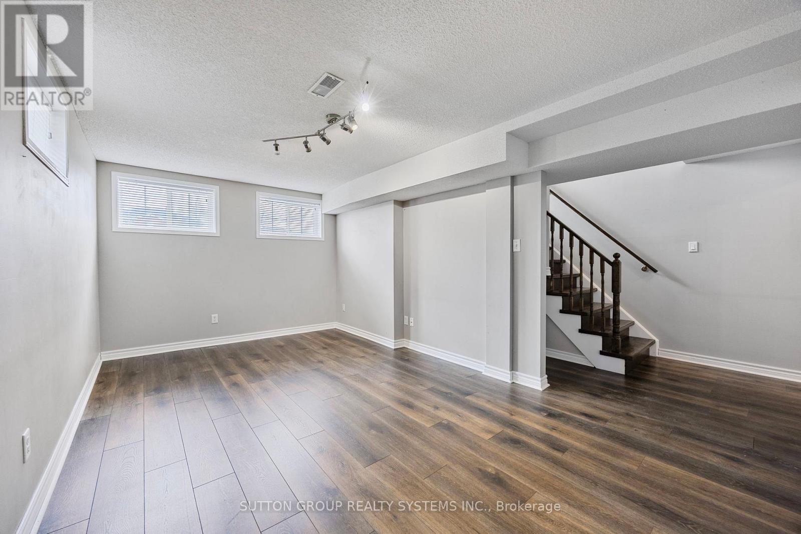 75 Coleman Drive, Barrie (Edgehill Drive), Ontario  L4N 0P1 - Photo 26 - S13484748