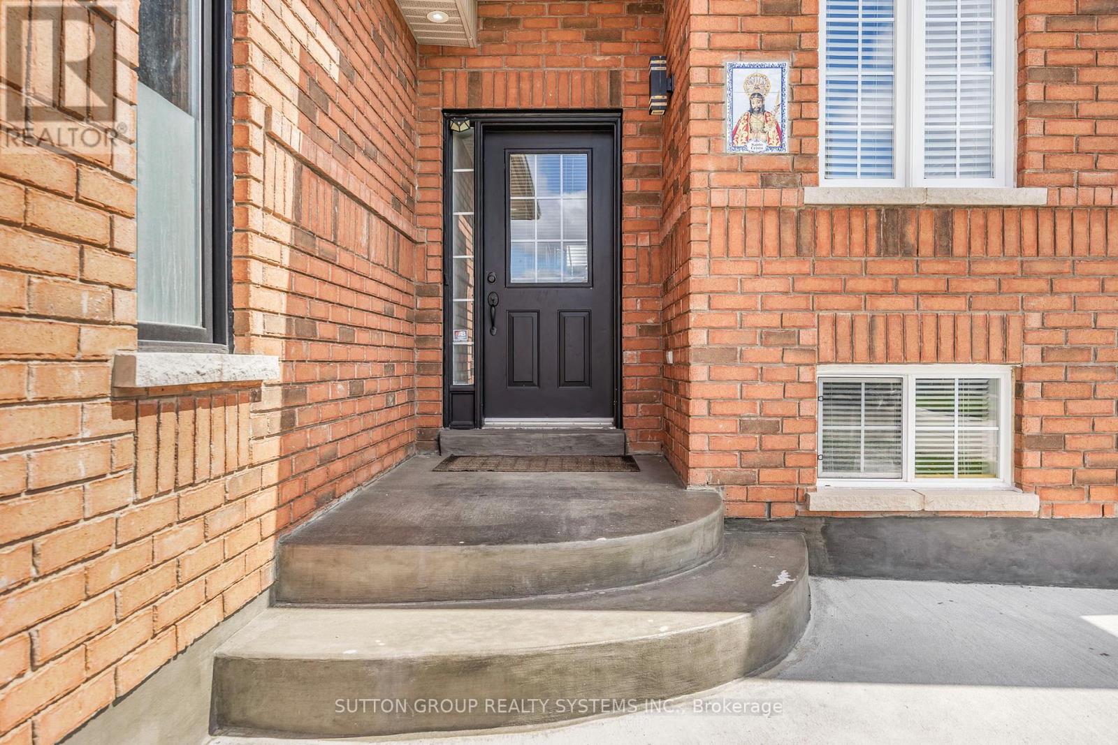 75 Coleman Drive, Barrie (Edgehill Drive), Ontario  L4N 0P1 - Photo 4 - S13484748