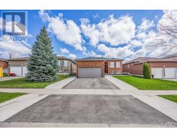 75 COLEMAN DRIVE, Barrie, Ontario
