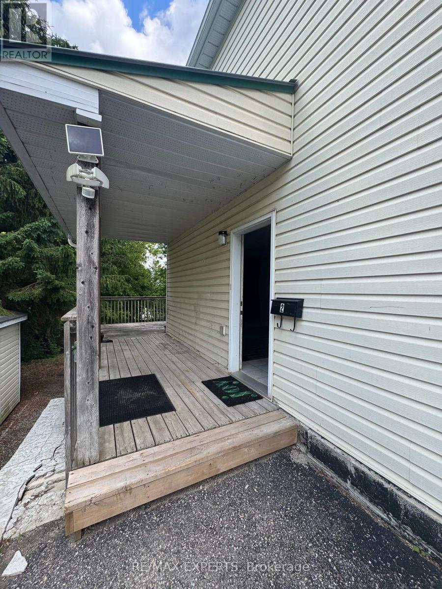 Unit B - 630 Dominion Avenue, Midland, Ontario  L4R 1R6 - Photo 2 - S13484936