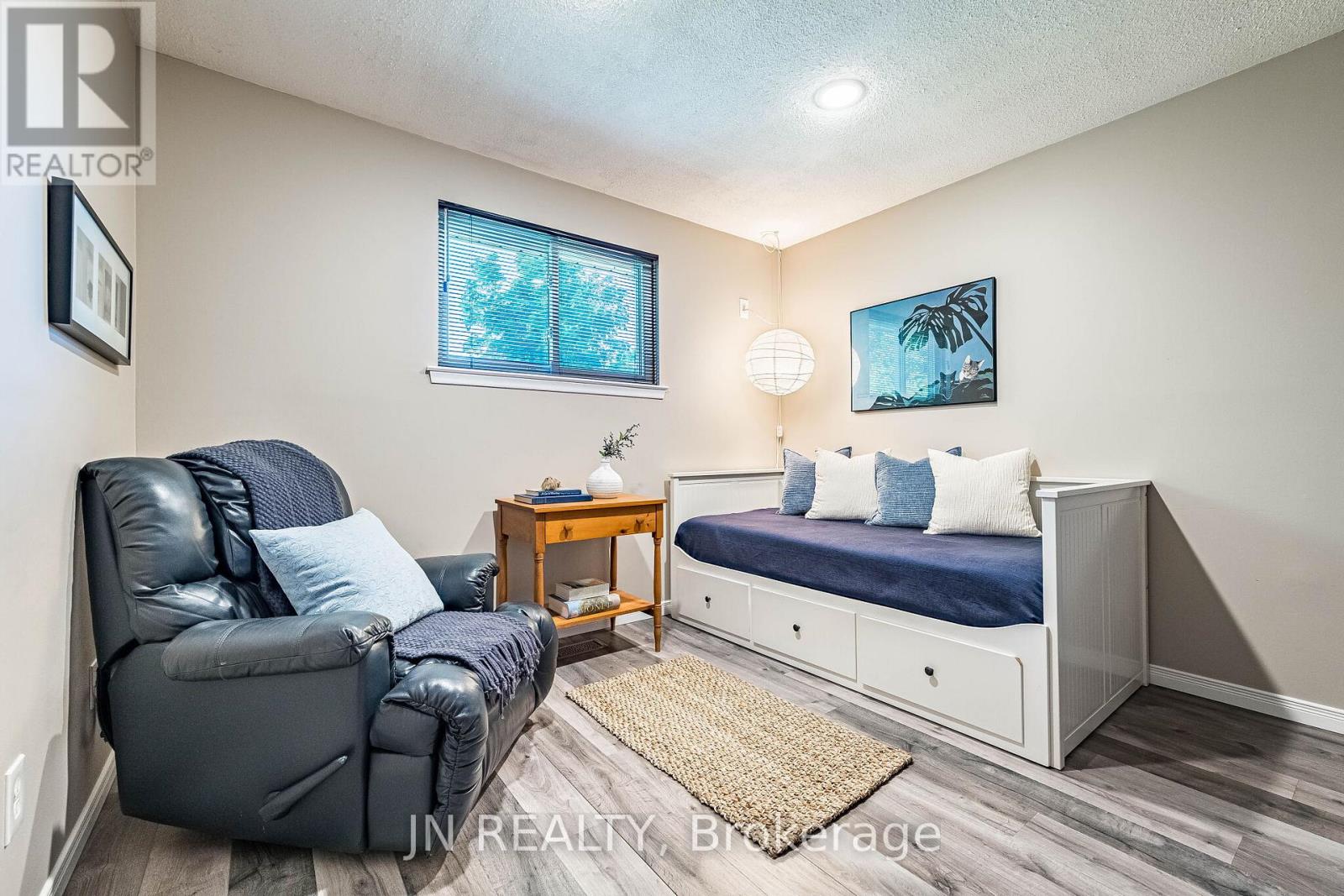 32 Barkwood Court, Brampton, Ontario  L6V 2C3 - Photo 23 - W13483846