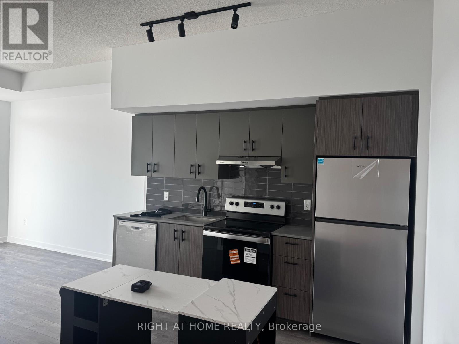 312 - 4878 Powers Common, Burlington, Ontario  L7M 2B4 - Photo 10 - W13484718